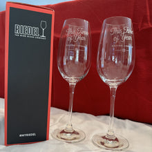 Load image into Gallery viewer, Engraved Crystal Riedel Ouverture Flute Set (2)
